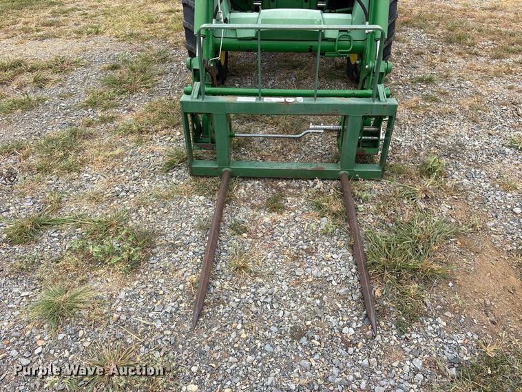 image for item ES8096 2019 John Deere 5075E MFWD tractor