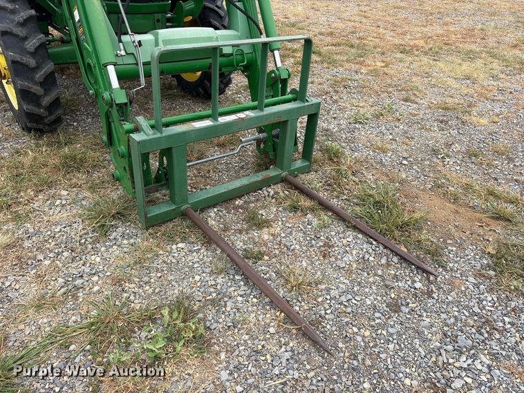 image for item ES8096 2019 John Deere 5075E MFWD tractor