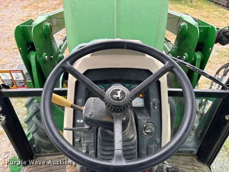image for item ES8096 2019 John Deere 5075E MFWD tractor