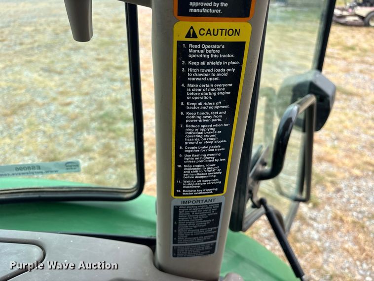 image for item ES8096 2019 John Deere 5075E MFWD tractor