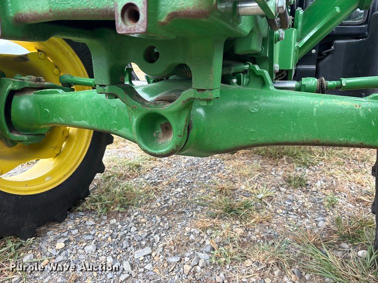 image for item ES8096 2019 John Deere 5075E MFWD tractor