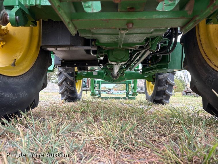 image for item ES8096 2019 John Deere 5075E MFWD tractor