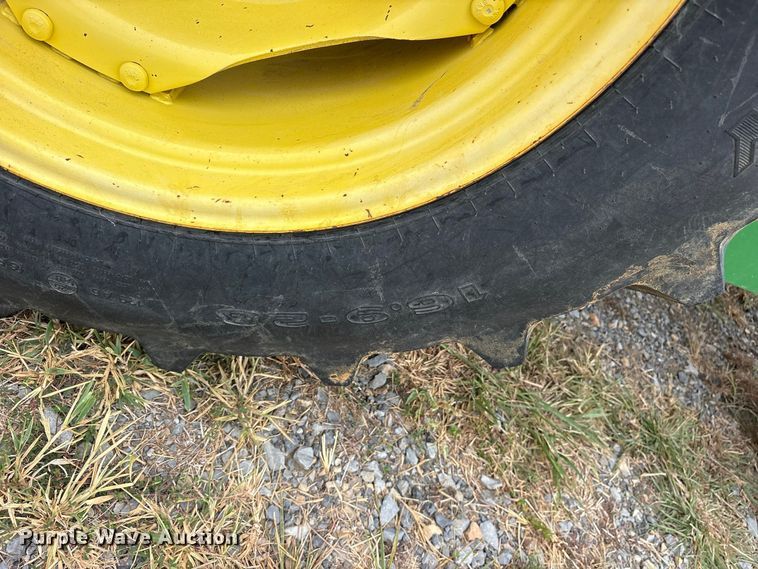 image for item ES8096 2019 John Deere 5075E MFWD tractor