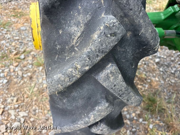 image for item ES8096 2019 John Deere 5075E MFWD tractor