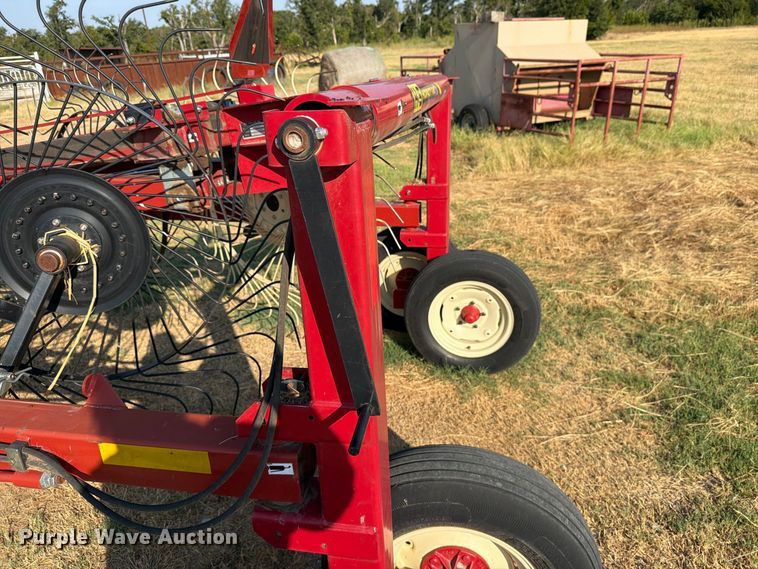 image for item EU5892 2022 H and S HC4114 hay rake
