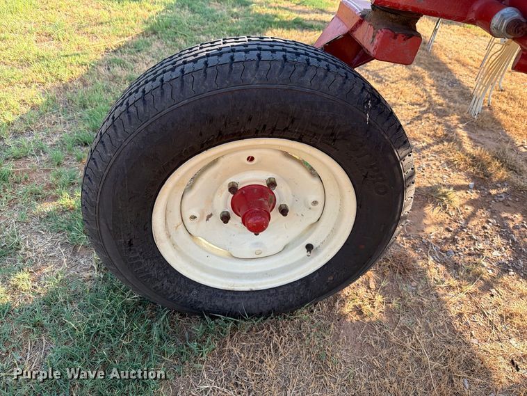 image for item EU5892 2022 H and S HC4114 hay rake