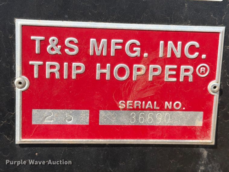 image for item EU5893 Trip hopper T-856 feeder