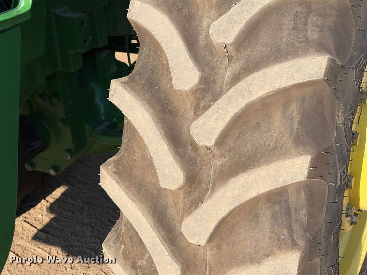 image for item EV6127 2007 John Deere 8130 MFWD tractor