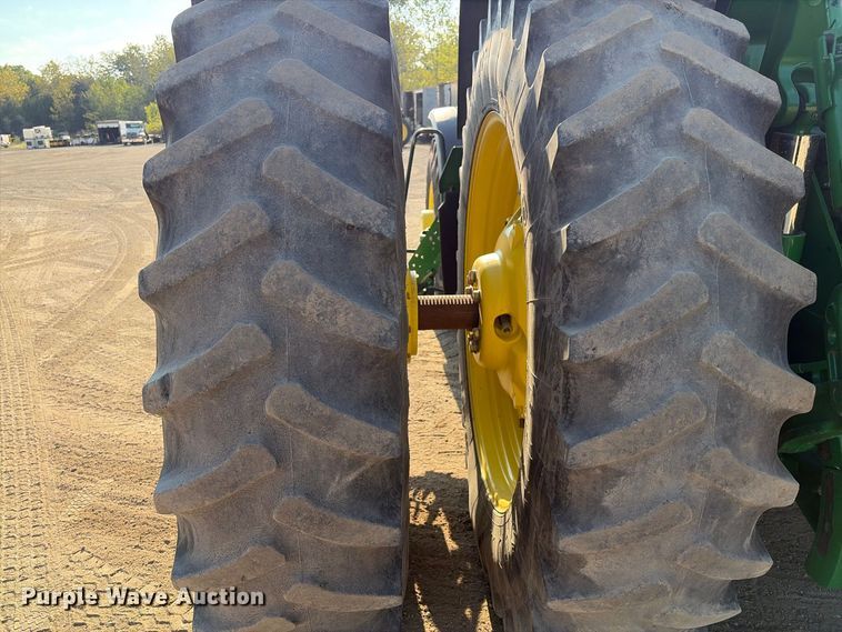 image for item EV6127 2007 John Deere 8130 MFWD tractor