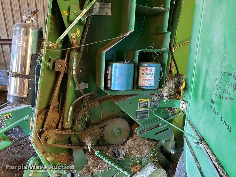 image for item EV6137 2013 John Deere 469 round baler