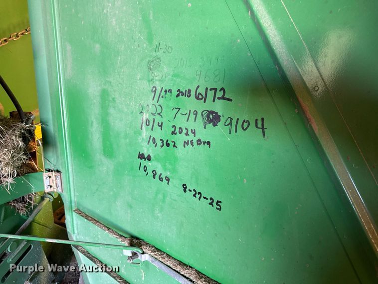 image for item EV6137 2013 John Deere 469 round baler