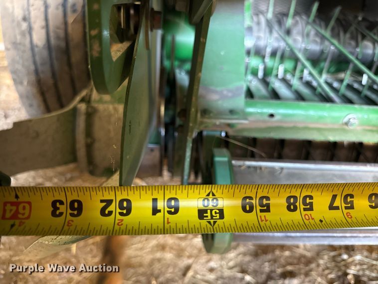 image for item EV6137 2013 John Deere 469 round baler