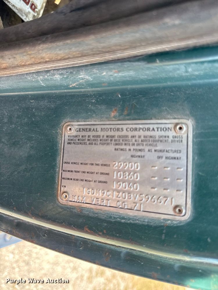 image for item EV6139 1981 GMC grain truck with grain trailer