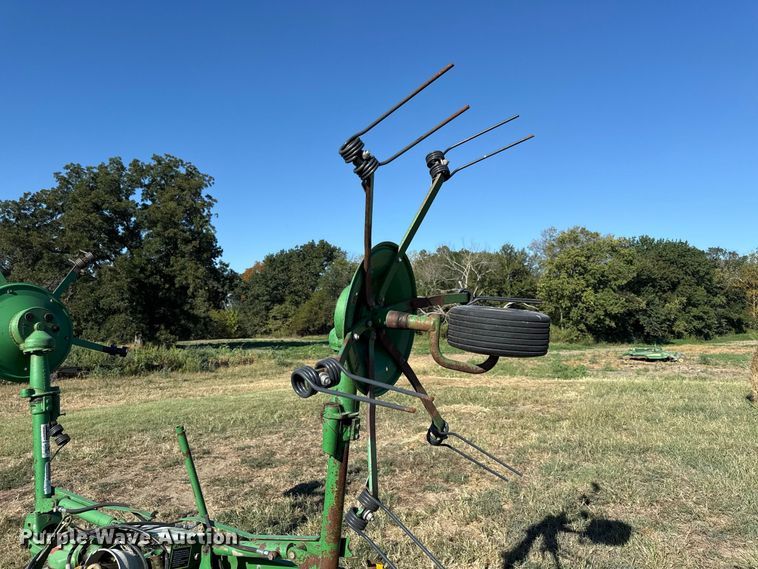 image for item EV6140 John Deere hay tedder