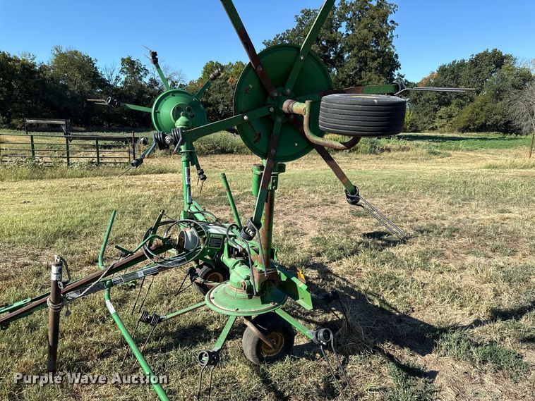 image for item EV6140 John Deere hay tedder