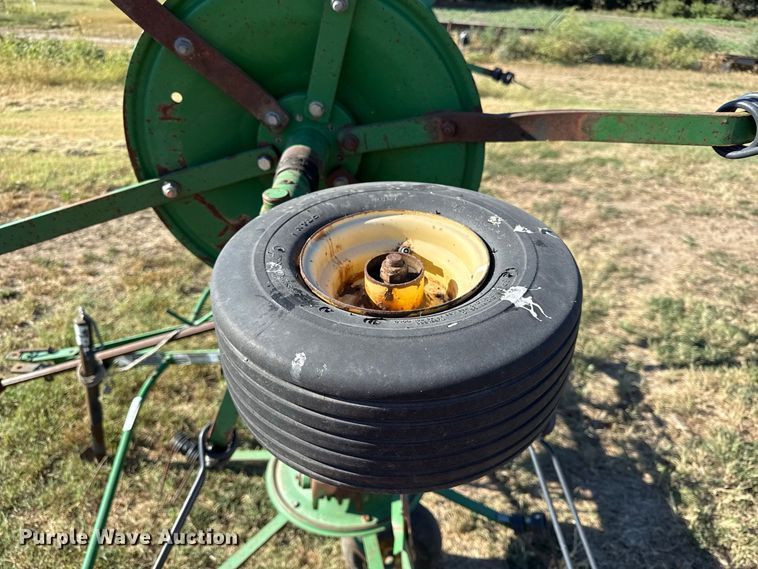image for item EV6140 John Deere hay tedder