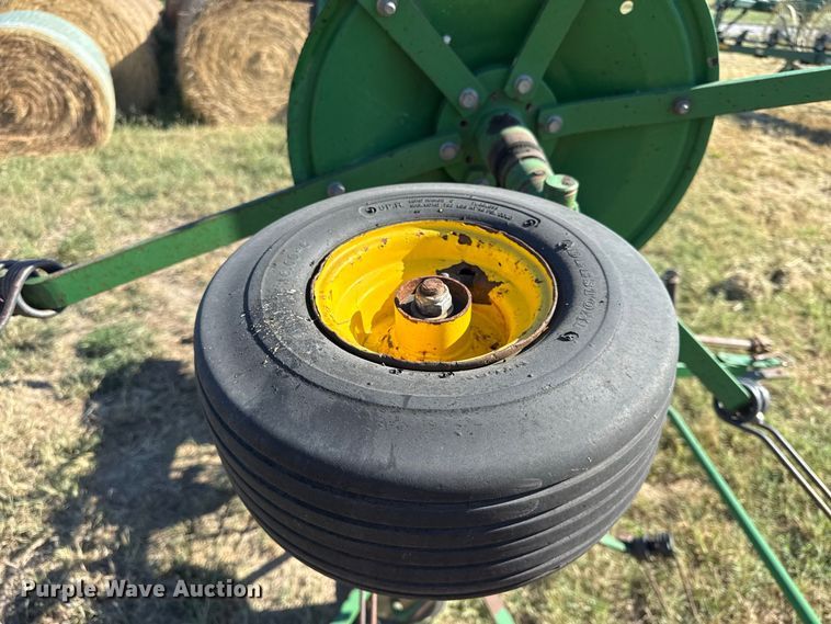 image for item EV6140 John Deere hay tedder