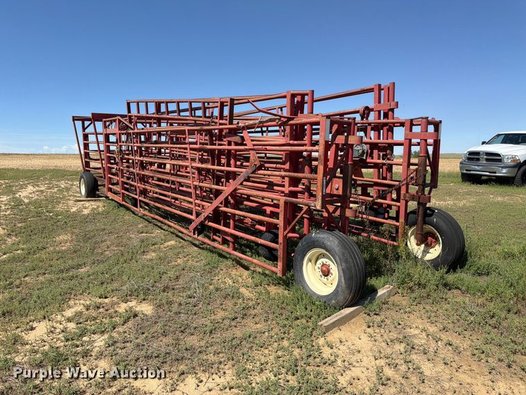 image for item EW2190 Diamond W Corral portable corral