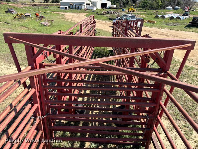 image for item EW2190 Diamond W Corral portable corral