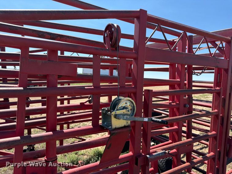 image for item EW2190 Diamond W Corral portable corral