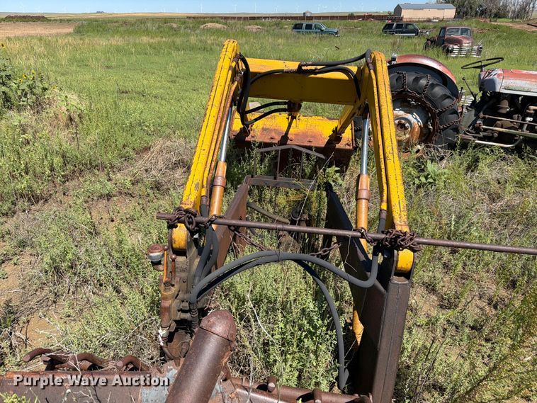 image for item EW2191 1955 Ferguson TO-35 tractor