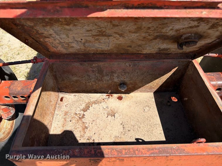 image for item EW2200 1970 Case 1170 tractor