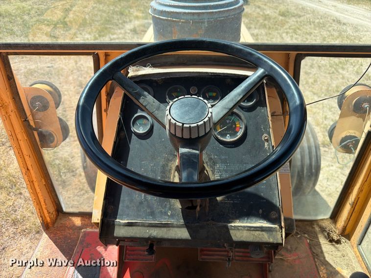 image for item EW2200 1970 Case 1170 tractor