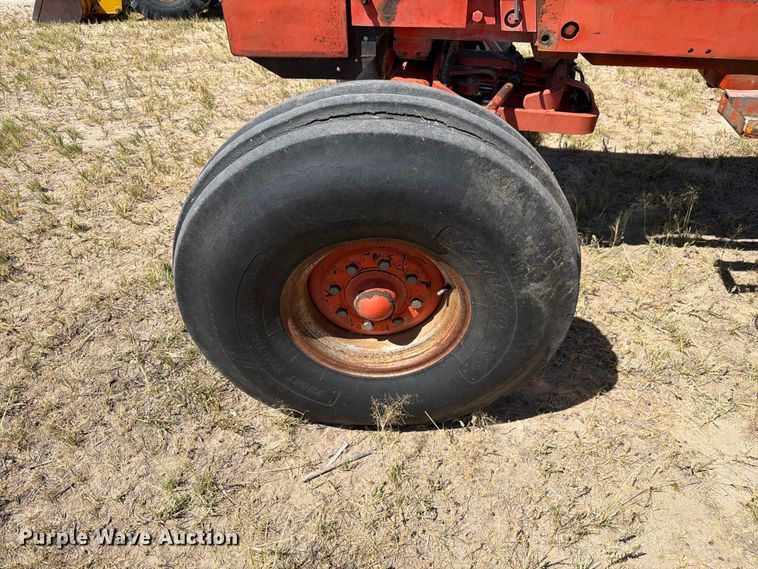 image for item EW2200 1970 Case 1170 tractor