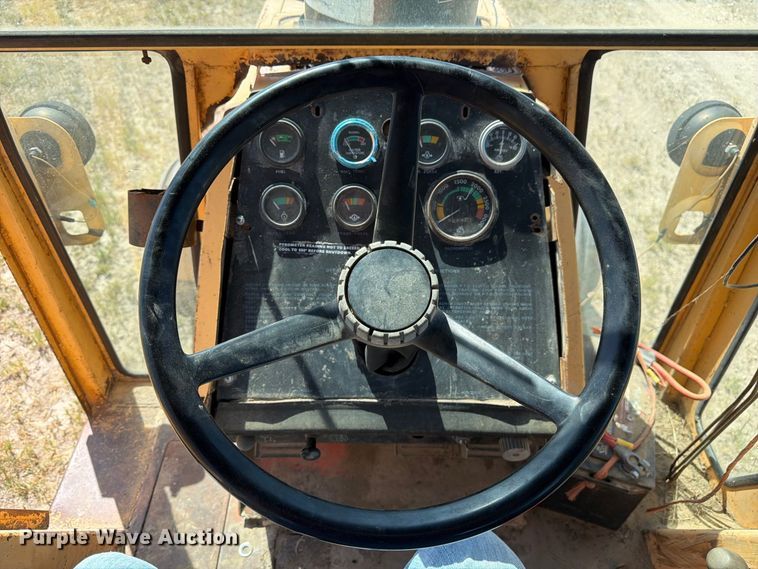 image for item EW2201 1971 Case 1170 tractor