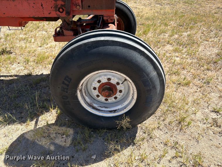 image for item EW2201 1971 Case 1170 tractor