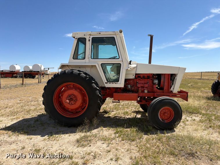 image for item EW2202 1976 Case 1370 tractor