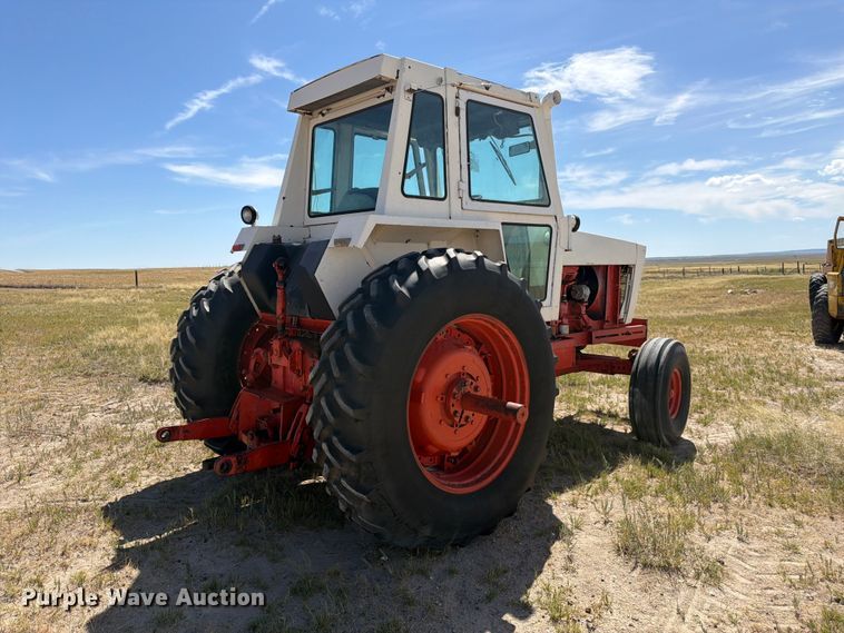 image for item EW2202 1976 Case 1370 tractor