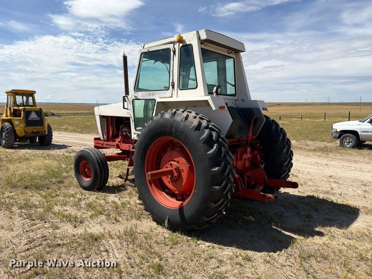 image for item EW2202 1976 Case 1370 tractor