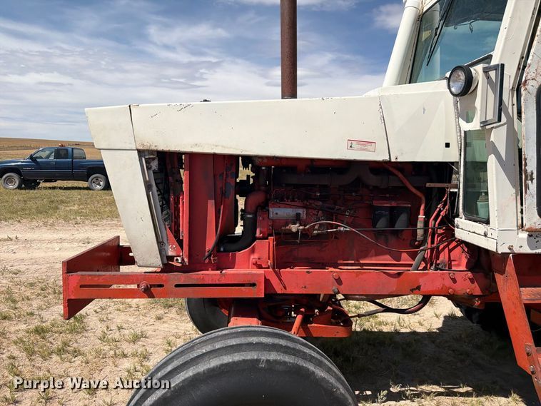 image for item EW2202 1976 Case 1370 tractor
