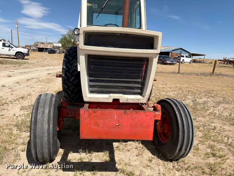 image for item EW2202 1976 Case 1370 tractor
