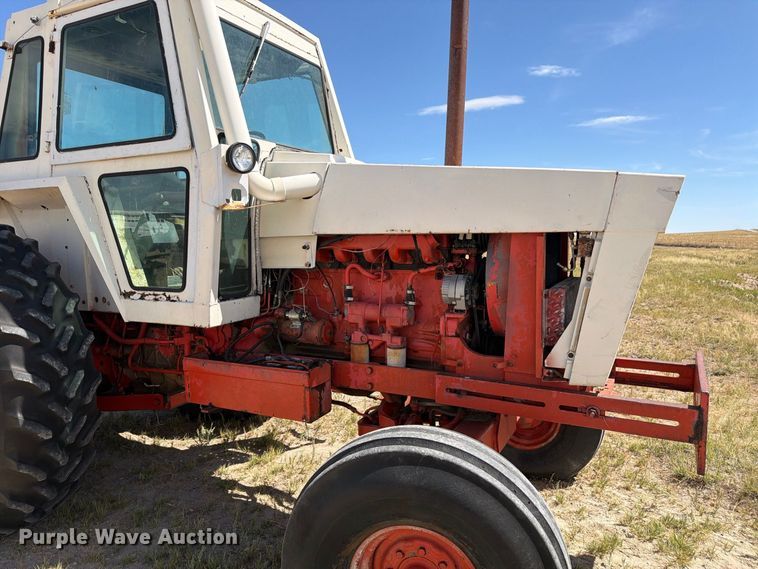 image for item EW2202 1976 Case 1370 tractor