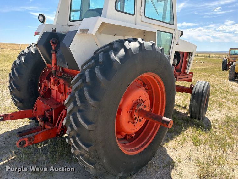 image for item EW2202 1976 Case 1370 tractor