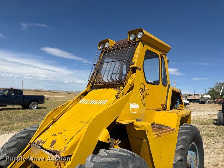 image for item EW2203 Michigan 55-AG wheel loader