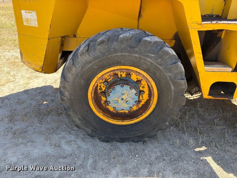 image for item EW2203 Michigan 55-AG wheel loader