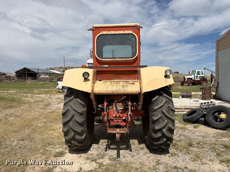 image for item EW2204 Case 930 tractor