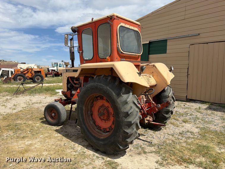 image for item EW2204 Case 930 tractor