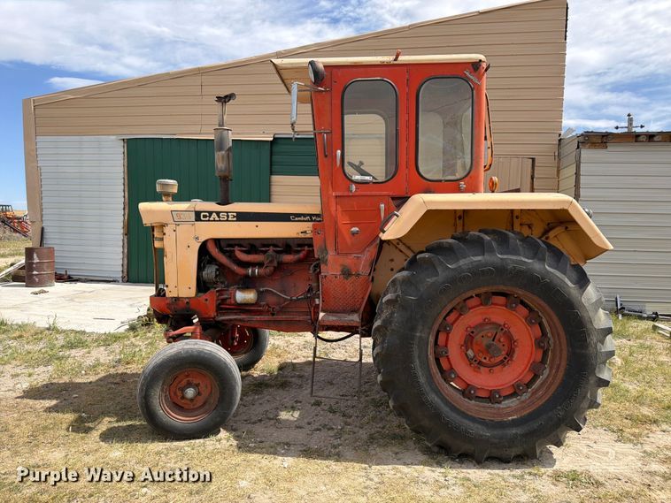 image for item EW2204 Case 930 tractor