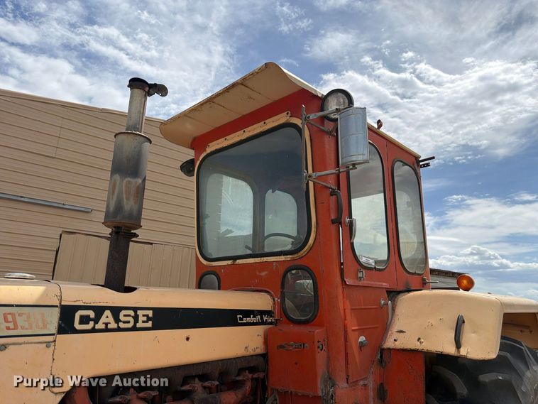 image for item EW2204 Case 930 tractor