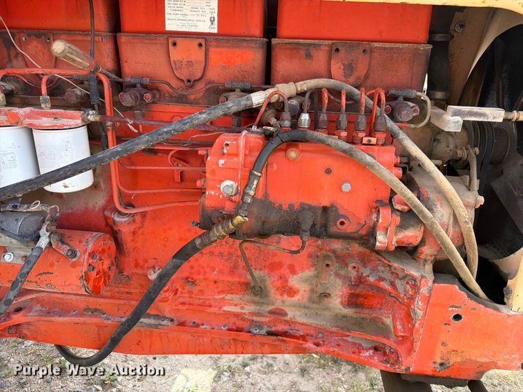 image for item EW2204 Case 930 tractor