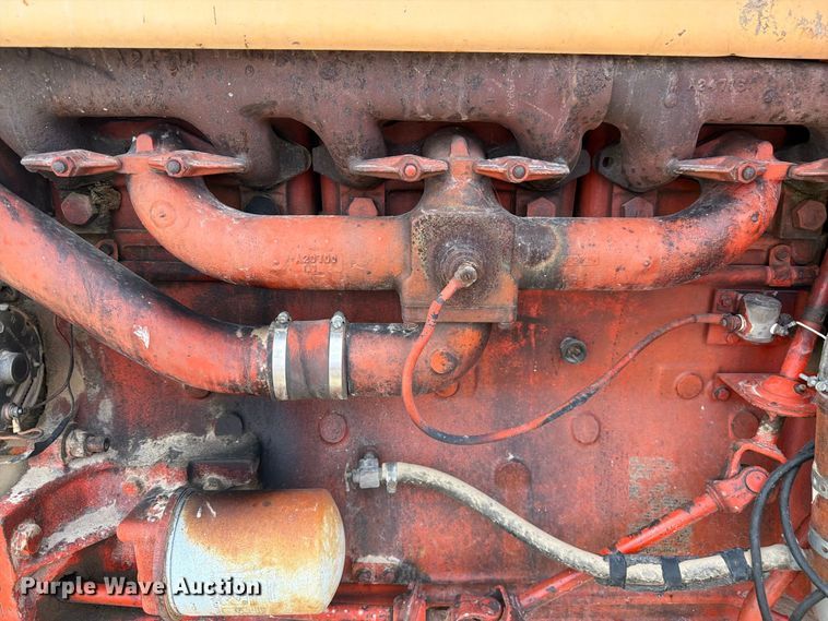image for item EW2204 Case 930 tractor