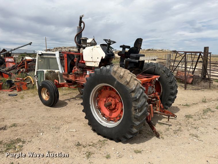image for item EW2205 1976 Case 970 tractor