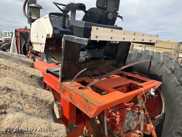 image for item EW2205 1976 Case 970 tractor