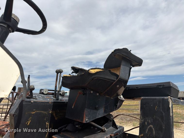 image for item EW2205 1976 Case 970 tractor