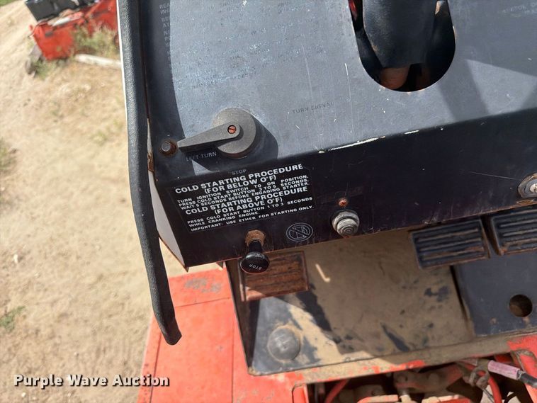 image for item EW2205 1976 Case 970 tractor