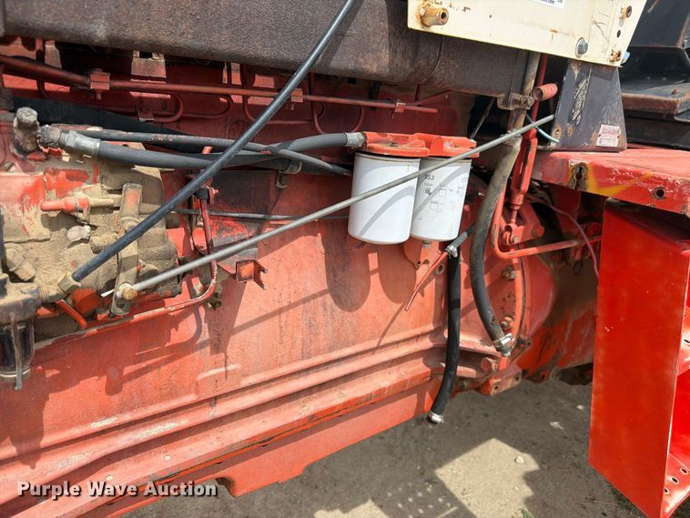 image for item EW2205 1976 Case 970 tractor